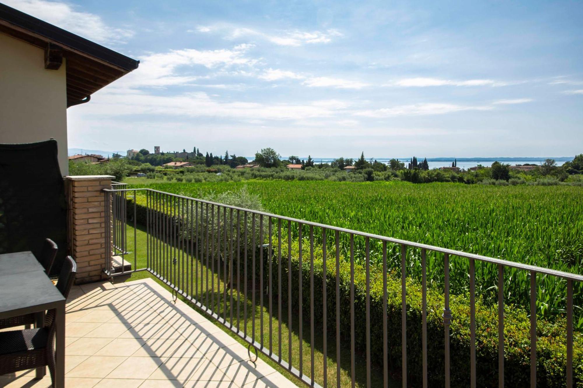 Lake Garda Resort Moniga del Garda Exterior foto